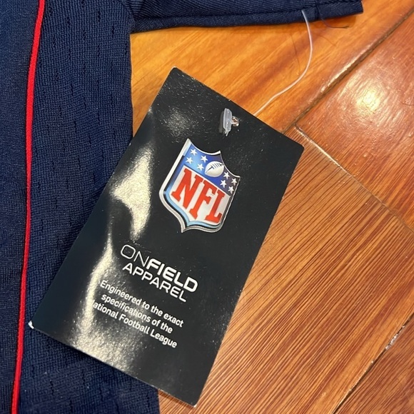 🏈 New England Patriots Julian Edelman Jersey Small #11 NFL Youth - Picture 4 of 8